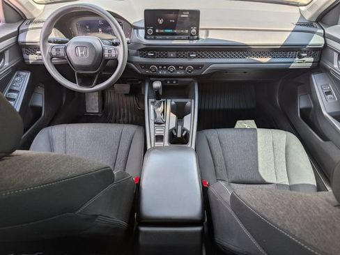 Used 2023 Honda Accord EX image 10