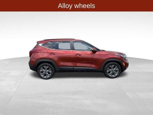 Used 2024 Kia Seltos S AWD/4WD image 8