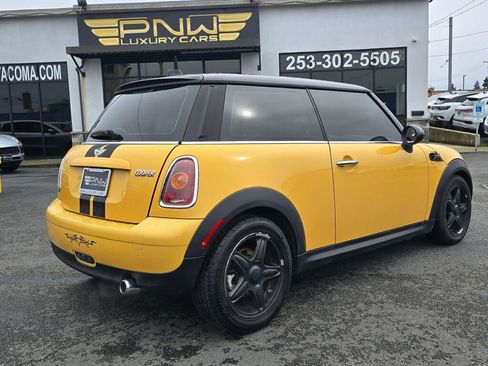 Used 2009 MINI Cooper Hardtop image 7