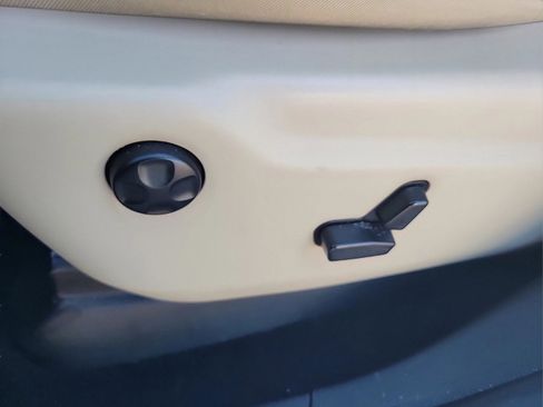 Used 2020 Dodge Durango GT image 18