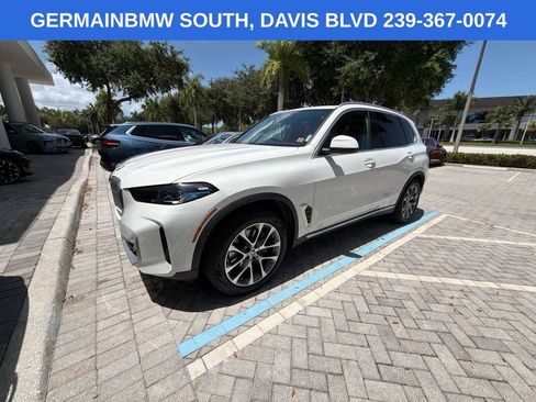 Used 2024 BMW X5 xDrive40i w/ Premium Package AWD/4WD image 18