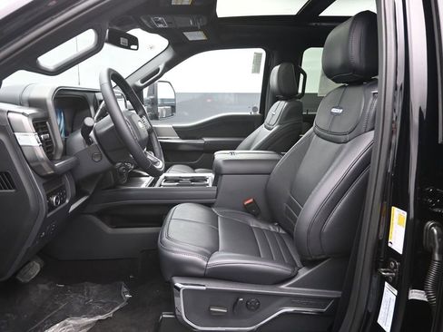 New 2026 Ford F450 Platinum image 18