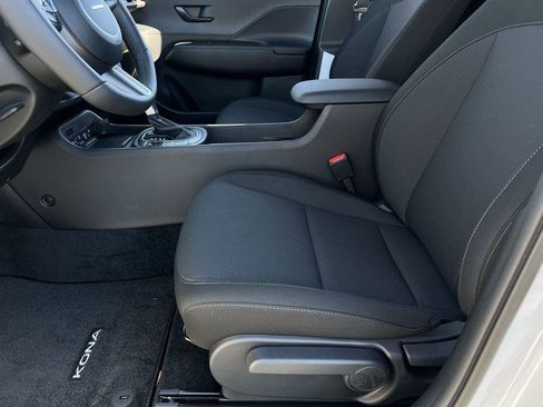 New 2026 Hyundai Kona SEL Sport FWD image 9