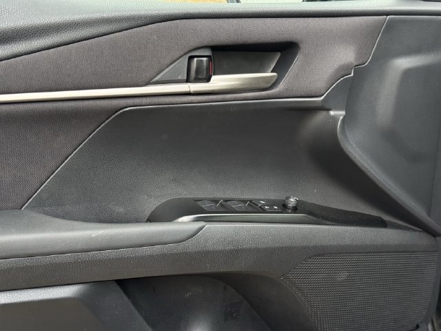 Used 2025 Toyota Camry LE FWD image 26