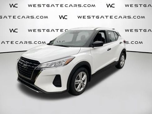 Used 2023 Nissan Kicks S FWD image 1
