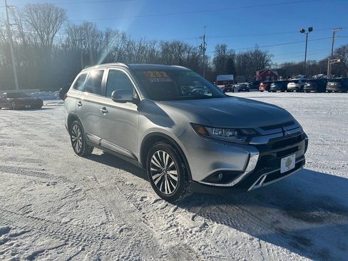 Used 2020 Mitsubishi Outlander SEL image 4