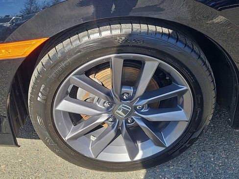 Used 2019 Honda Civic EX image 7