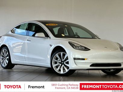 Used 2019 Tesla Model 3 Standard Range Plus
