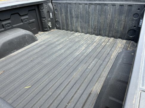 Used 2023 Chevrolet Silverado 1500 LTZ w/ LTZ Premium Package AWD/4WD image 13