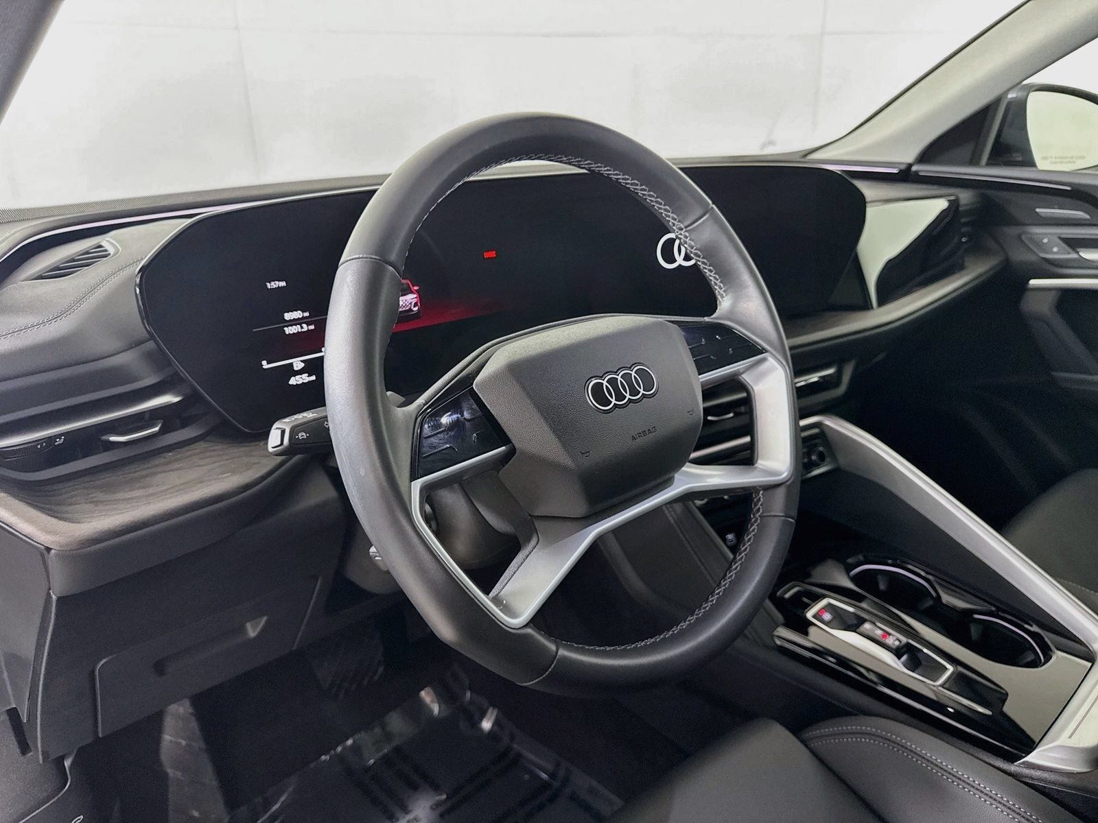 Certified 2025 Audi Q5 Premium w/ Premium Plus AWD/4WD image 4