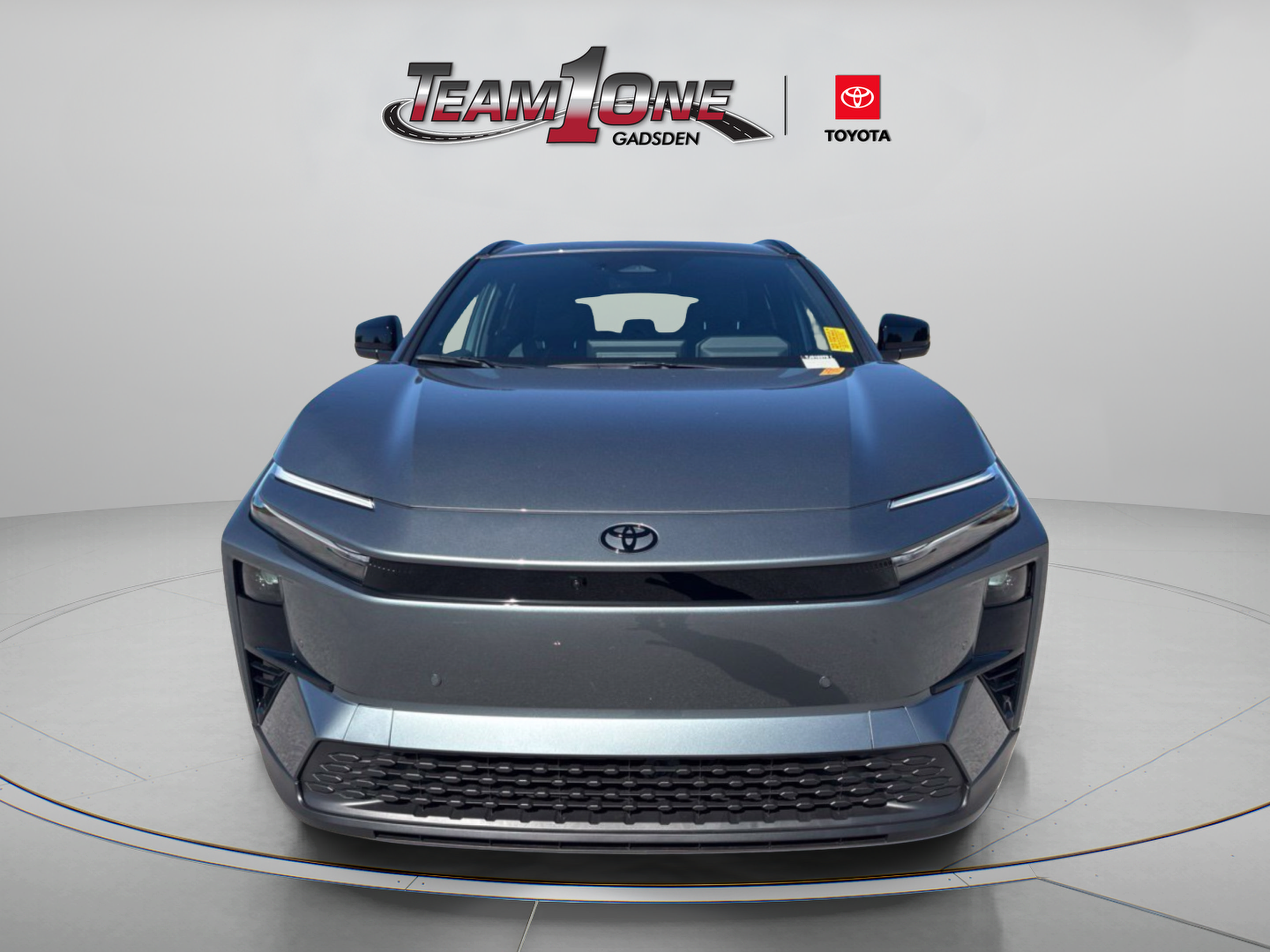 Used 2026 Toyota C-HR AWD/4WD image 2