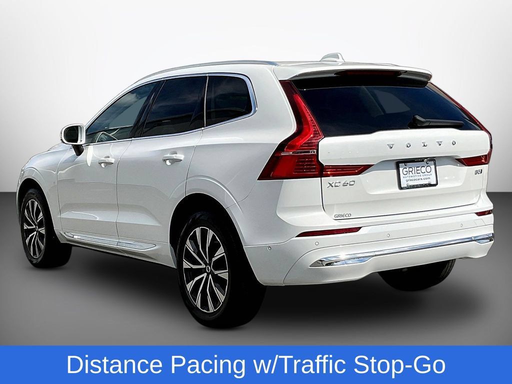 Used 2023 Volvo XC60 B5 Plus AWD/4WD image 5