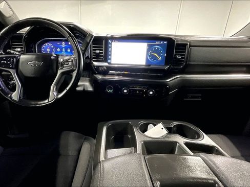 Used 2023 Chevrolet Silverado 1500 RST AWD/4WD image 18