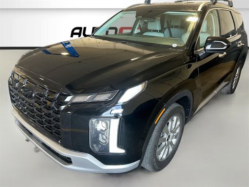 Used 2023 Hyundai Palisade SEL image 3