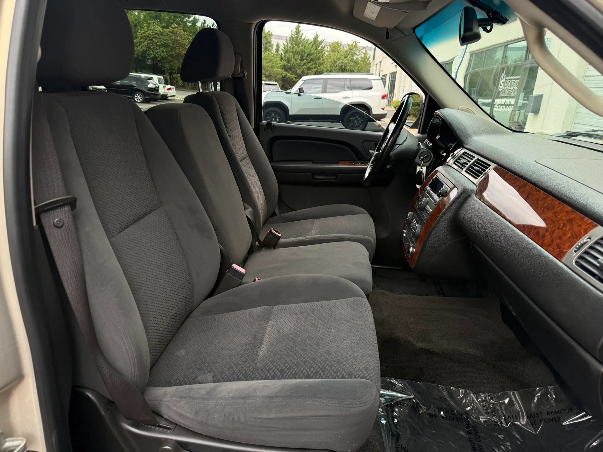 Used 2008 Chevrolet Avalanche LT AWD/4WD image 23