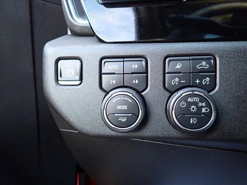 New 2025 Chevrolet Silverado 1500 RST image 18