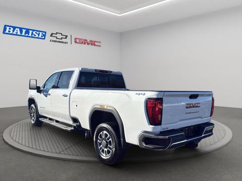 Certified 2023 GMC Sierra 3500 SLT w/ SLT Convenience Package image 8