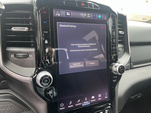 New 2025 RAM 2500 Big Horn AWD/4WD image 21