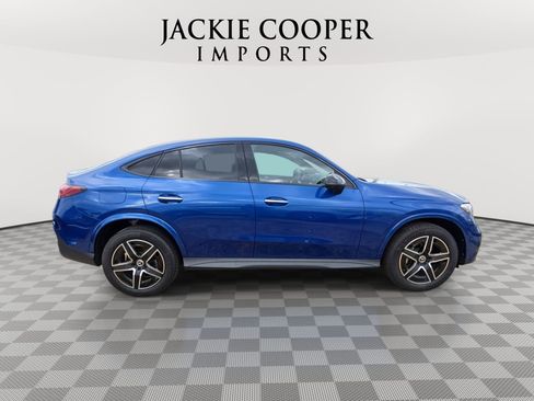 Used 2024 Mercedes-Benz GLC 300 4MATIC w/ AMG Line image 4