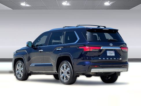 Certified 2023 Toyota Sequoia Capstone AWD/4WD image 7