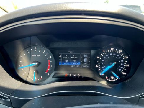 Used 2020 Ford Fusion S image 18