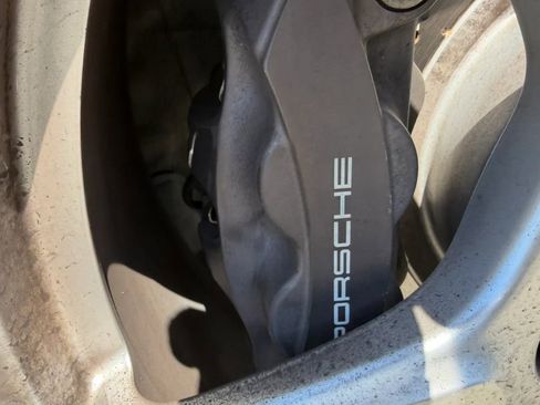 Used 2019 Porsche 718 Cayman image 31