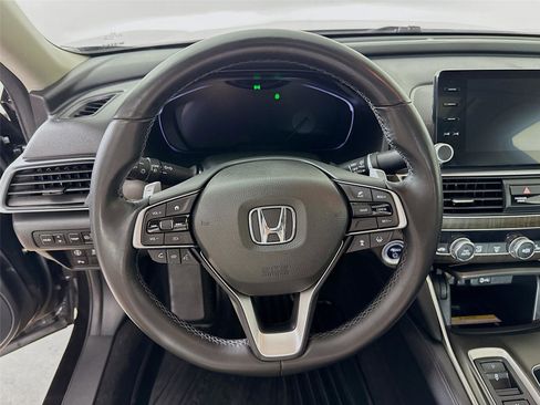 Used 2019 Honda Accord Touring image 19