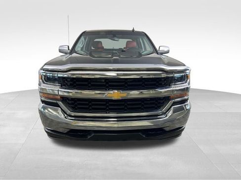 Used 2017 Chevrolet Silverado 1500 LT AWD/4WD image 8