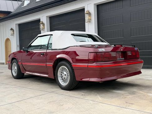 Used 1988 Ford Mustang GT image 10