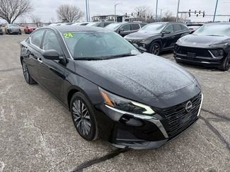 Used 2024 Nissan Altima 2.5 SV video 2