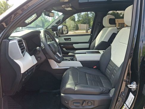 Used 2024 Toyota Tundra Capstone AWD/4WD image 13