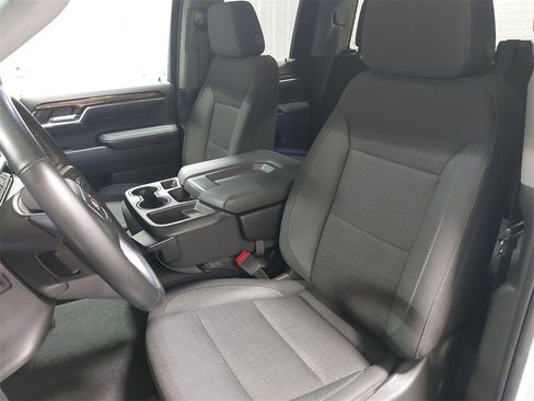 Used 2023 GMC Sierra 1500 SLE image 14