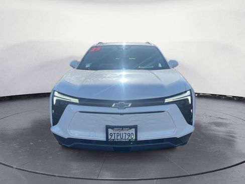 Used 2025 Chevrolet Blazer EV LT image 2