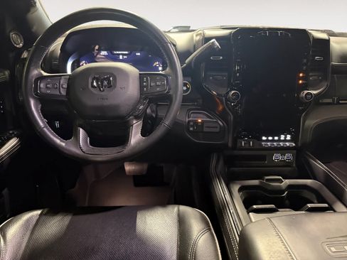 Used 2024 RAM 2500 Limited AWD/4WD image 11