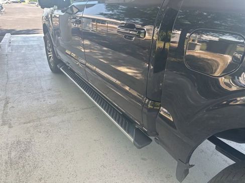 Used 2022 Ford F150 Lariat w/ Trailer Tow Package AWD/4WD image 10