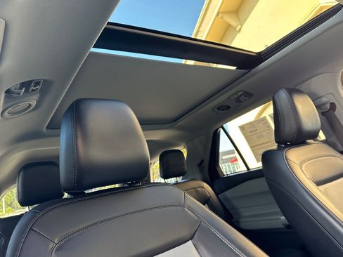 Certified 2023 Ford Explorer XLT w/ Equipment Group 202A image 18