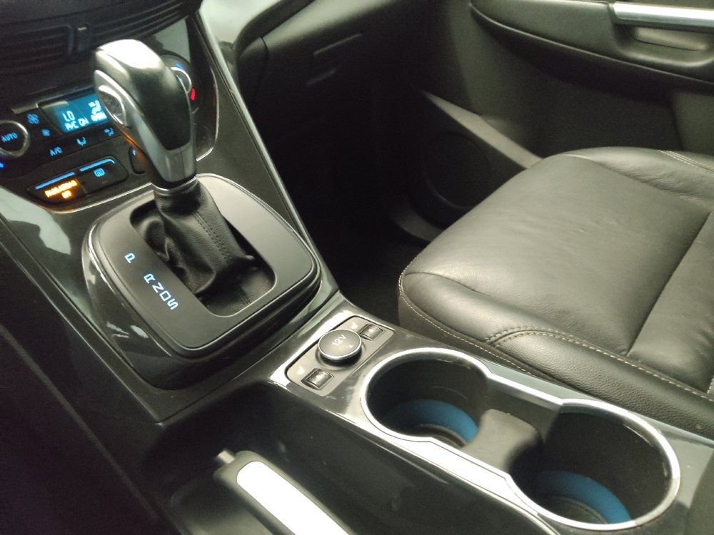 Used 2015 Ford Escape Titanium FWD image 26