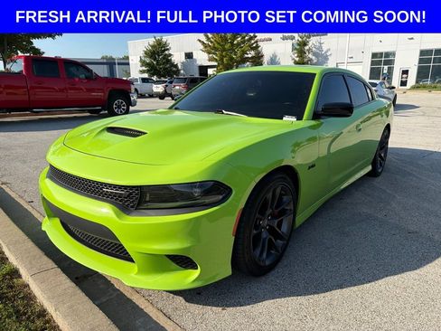 Used 2023 Dodge Charger R/T w/ Performance Handling Group RWD image 1