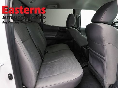 Used 2021 Toyota Tacoma SR AWD/4WD image 23
