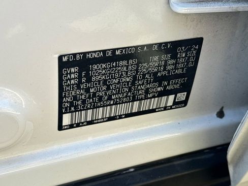 Certified 2024 Honda HR-V Sport image 28