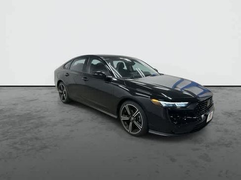 Certified 2026 Honda Accord SE image 5