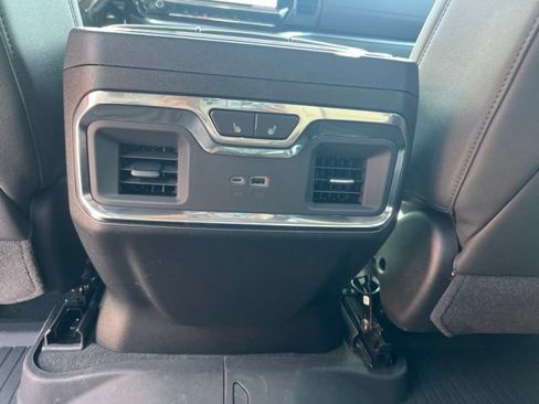 Used 2025 Chevrolet Silverado 2500 LTZ w/ LTZ Texas Edition AWD/4WD image 33
