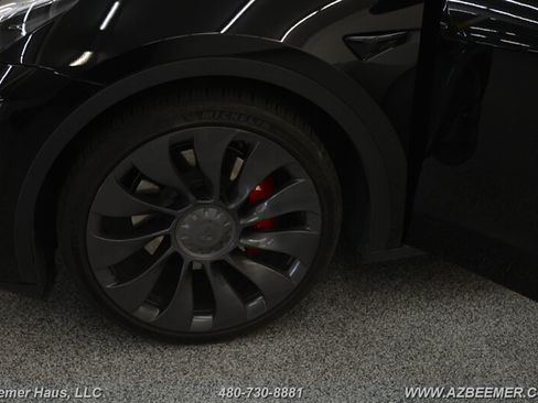 Used 2022 Tesla Model Y Performance AWD/4WD image 42