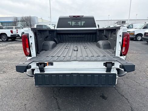 Used 2022 GMC Sierra 3500 Denali AWD/4WD image 24