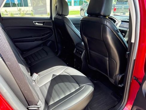 Used 2020 Ford Edge SEL w/ Convenience Package AWD/4WD image 10