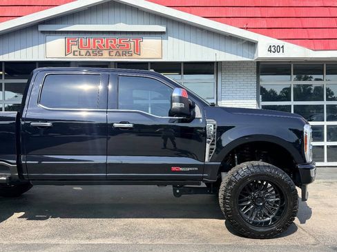 Used 2024 Ford F250 Platinum w/ Tremor Off-Road Package AWD/4WD image 12