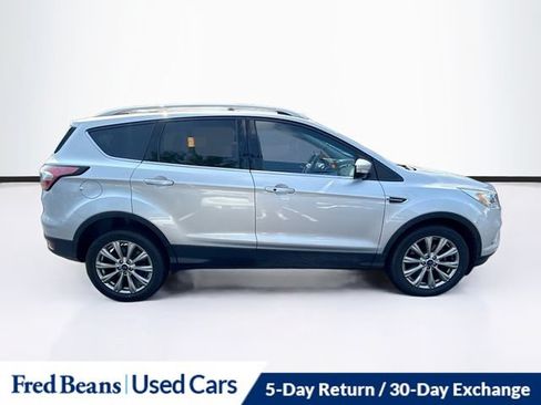 Used 2018 Ford Escape Titanium AWD/4WD image 11