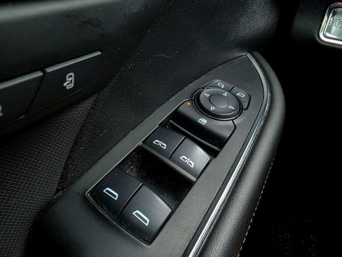 Used 2024 Buick Envision Preferred AWD/4WD image 17