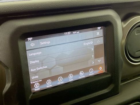 Used 2021 Jeep Wrangler Willys image 25