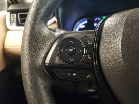 Certified 2023 Toyota RAV4 LE image 20